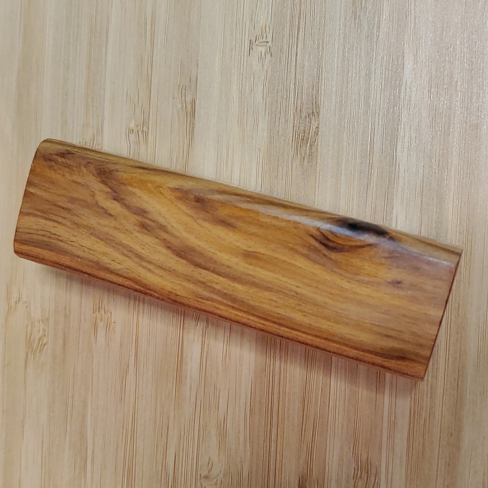 Wooden dice set in case - Picture 4 of 8